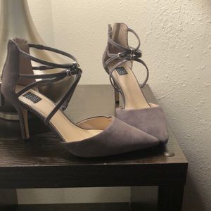 Whit house black market size 6.5 only used twice